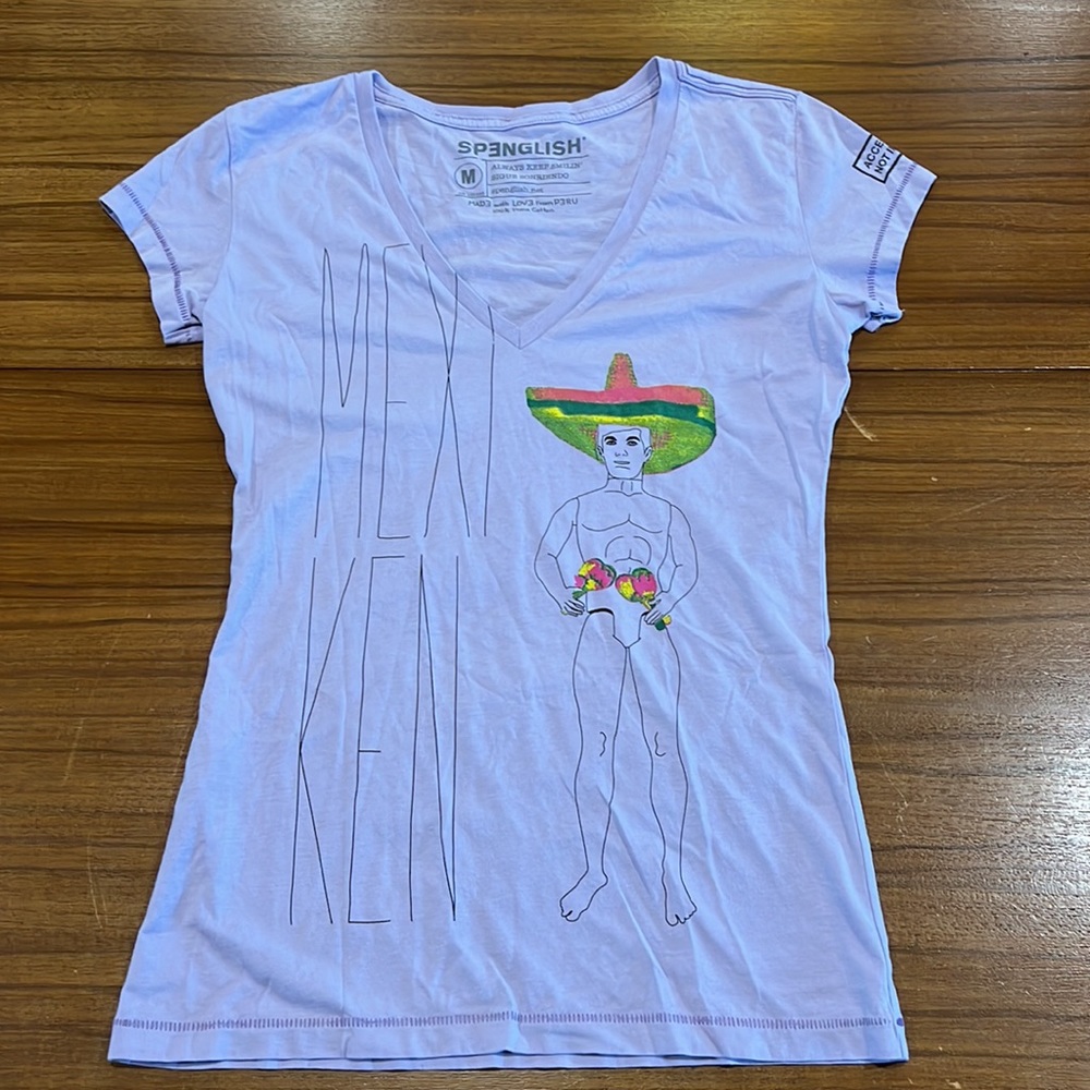 Mexi Ken V Neck women’s T Shirt lavender, size medium, cotton, made in Peru